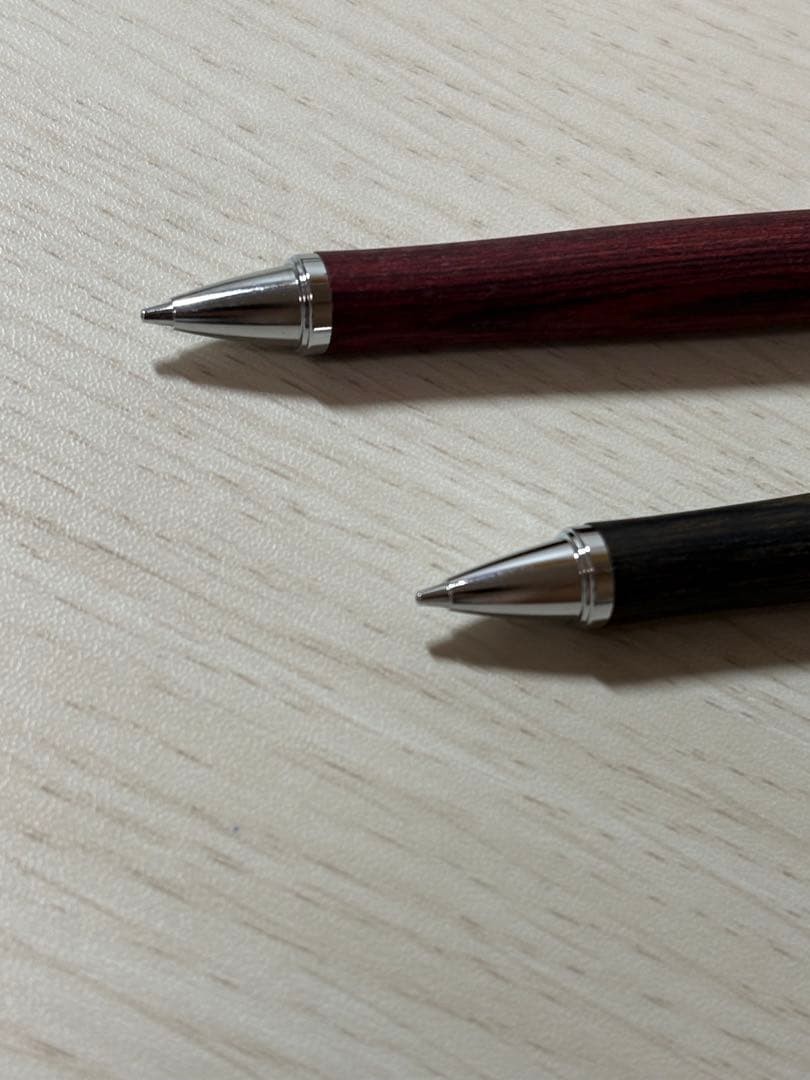 Regno Deep Red (new and unused) and Dark Brown (used several times) Set of 2