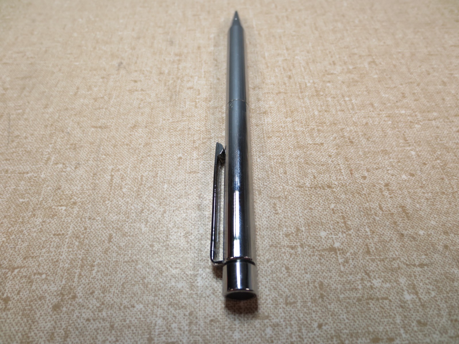 Sheaffer Targa Brushed Stainless Steel 0.7mm Pencil Metal White Dot Lined
