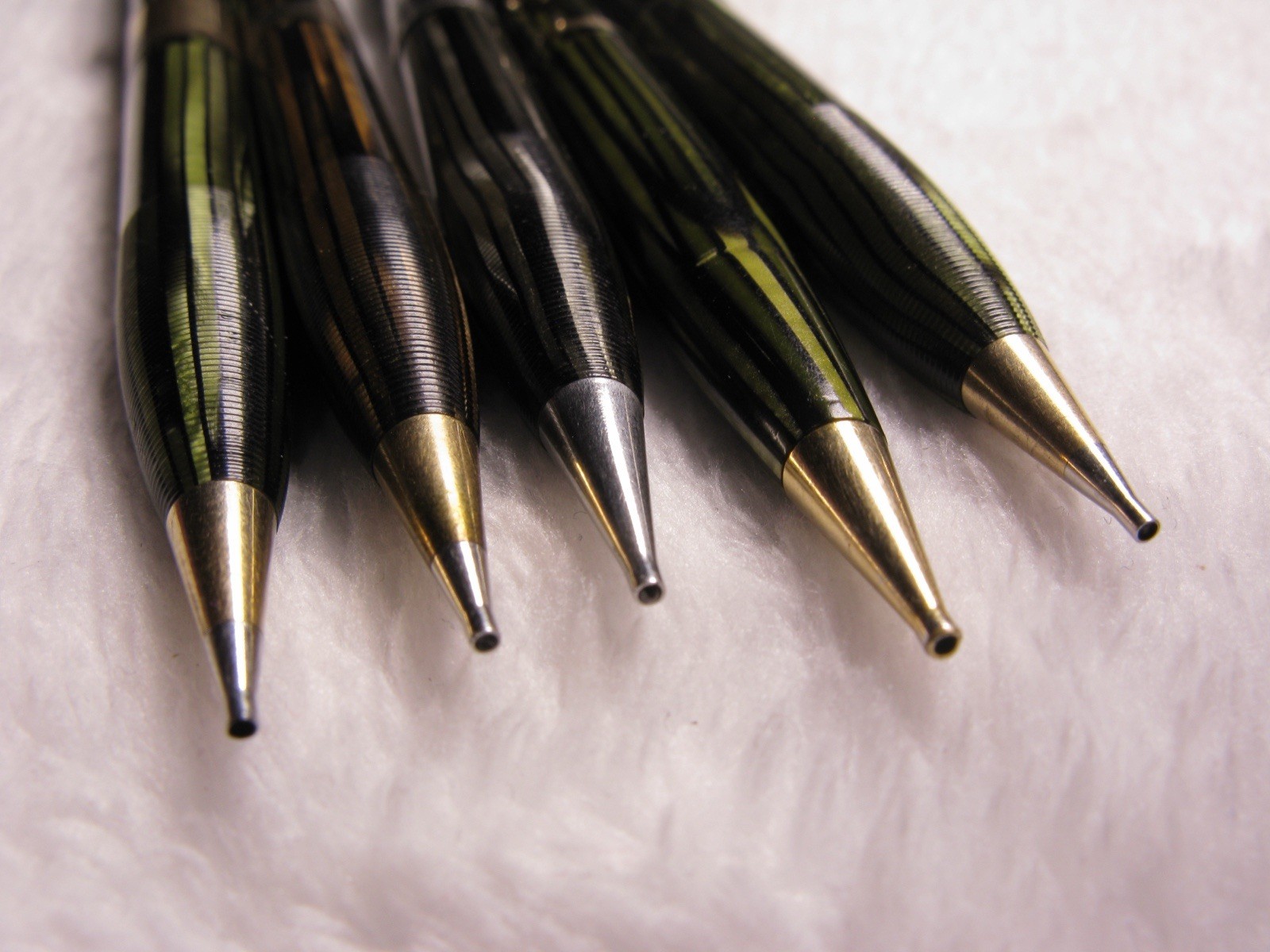 Sheaffer’s Working Mechanical Pencils 0.9mm Lot of 5 Striped
