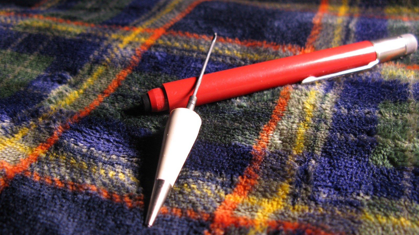 Autopoint USA Red/White Vintage Mechanical Pencil Working With Eraser and Lead