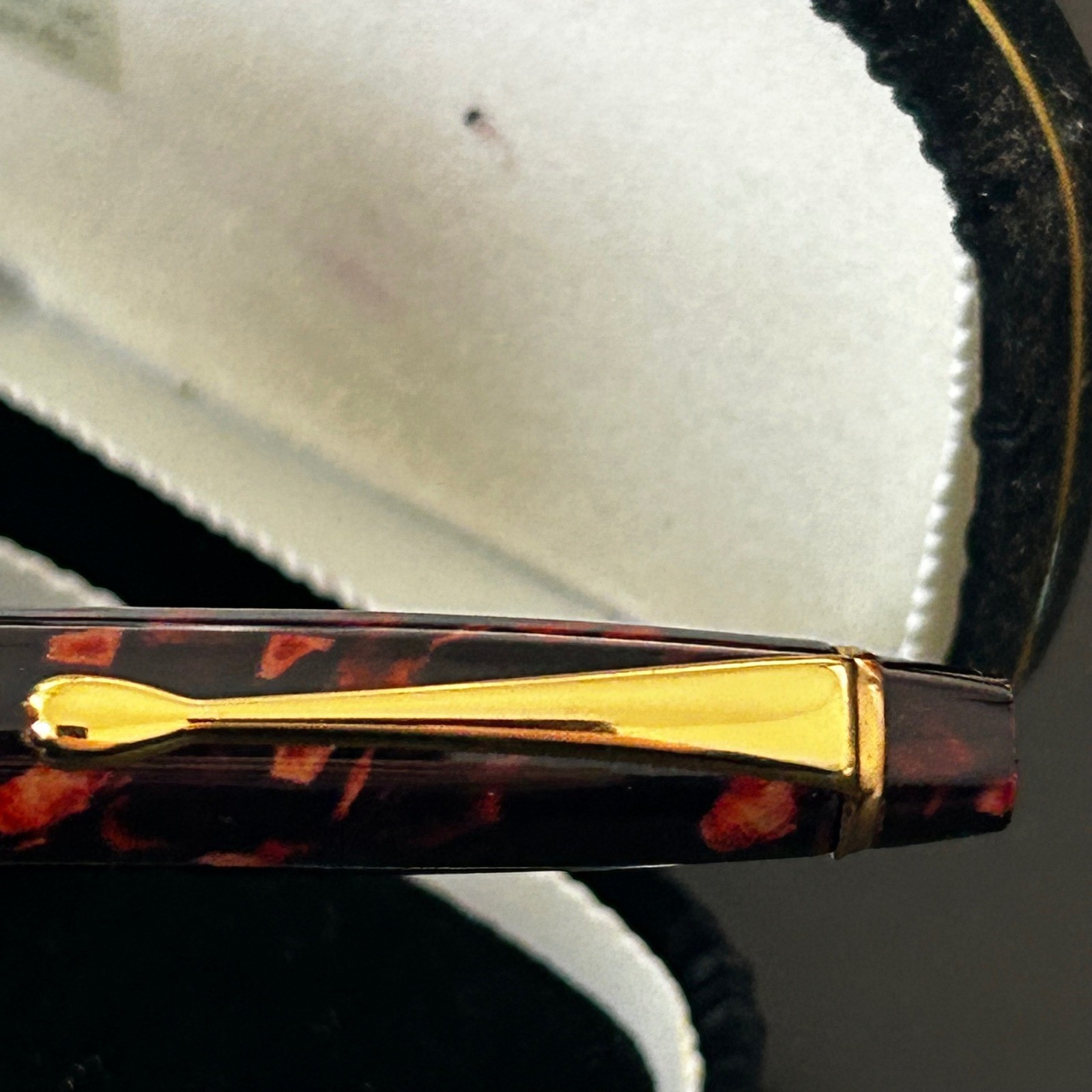 Vintage 1998 The Bombay Company Tortoiseshell Mechanical Pencil with Case Gold