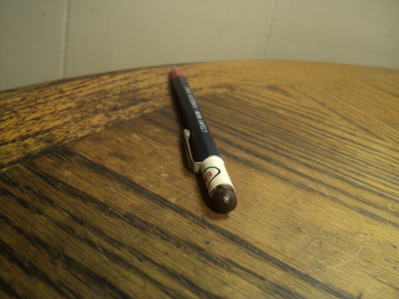 Vintage Durolite Mechanical Pencil Esso Research & Engineering 5-1/2″ Long S