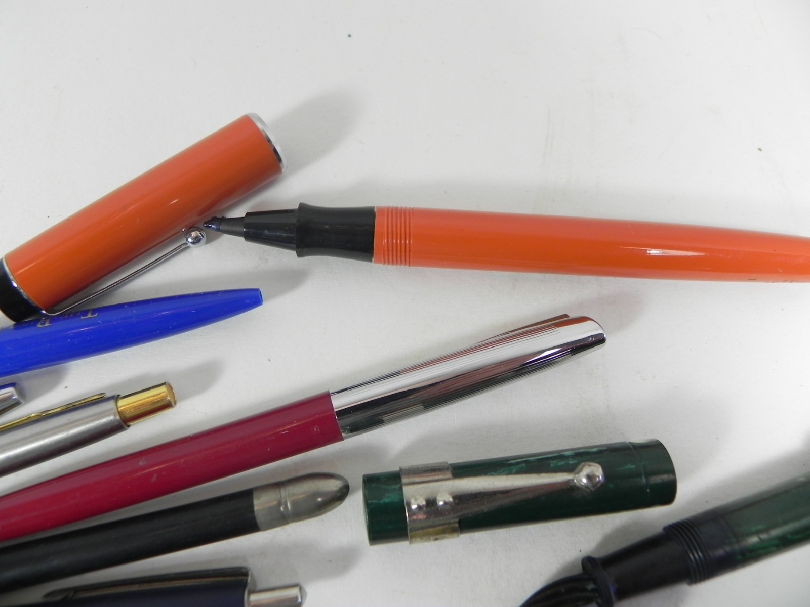 Large Lot of Vintage Advertising, Sheaffer, Fountain, Mechanical Pens & Pencils