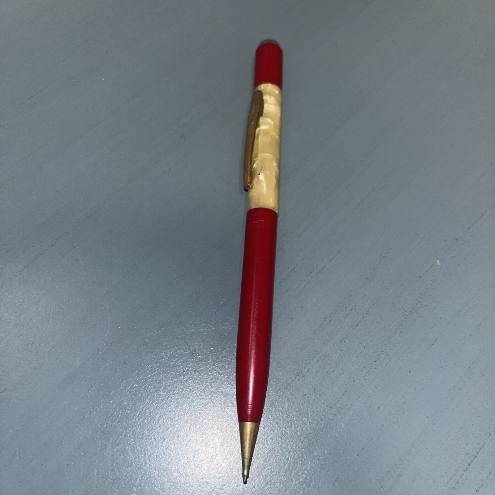 Vtg. Sheaffer Fineline Red & White Pearl Twist Mechanical Pencil