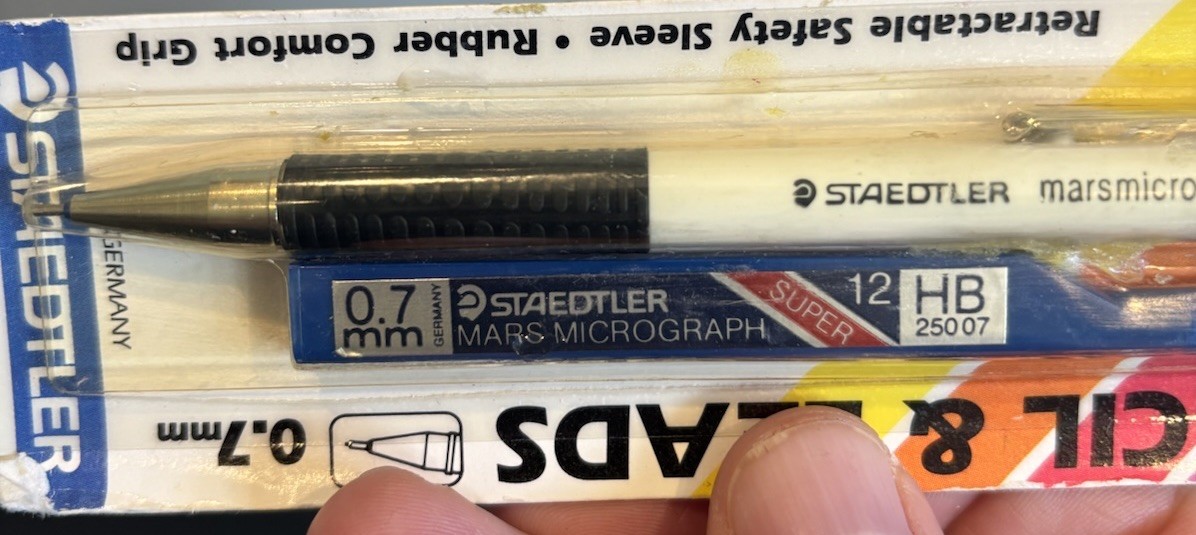 Staedtler Marsmicro 0.7 mm White Mechanical Pencil & Leads Comfort Grip NOS READ