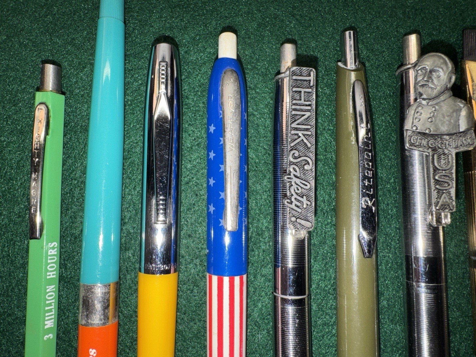 Lot Of 8 Ballpoint Pens & 1 Mechanical Pencil, Ritepoint Wearever Mighty Magnet