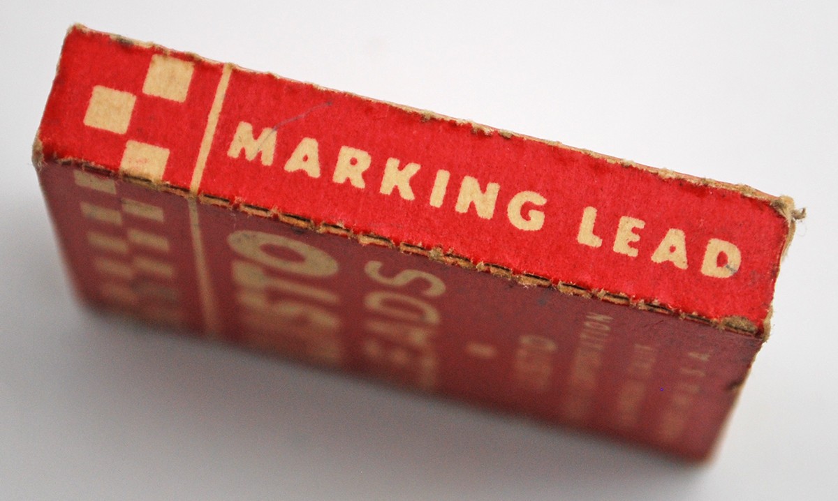 Vintage LISTO Marking Leads Red No. 162 Sleeve Pencil Corp. Alameda California