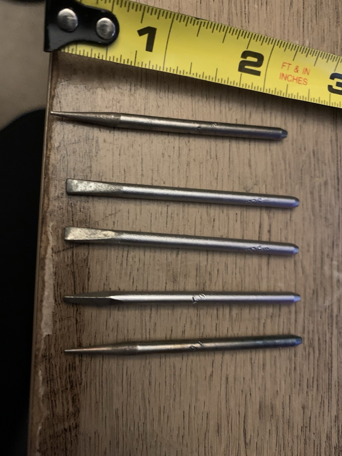 A set of 5 antique stainless steel propelling pencil. (CARVING TOOLS.)