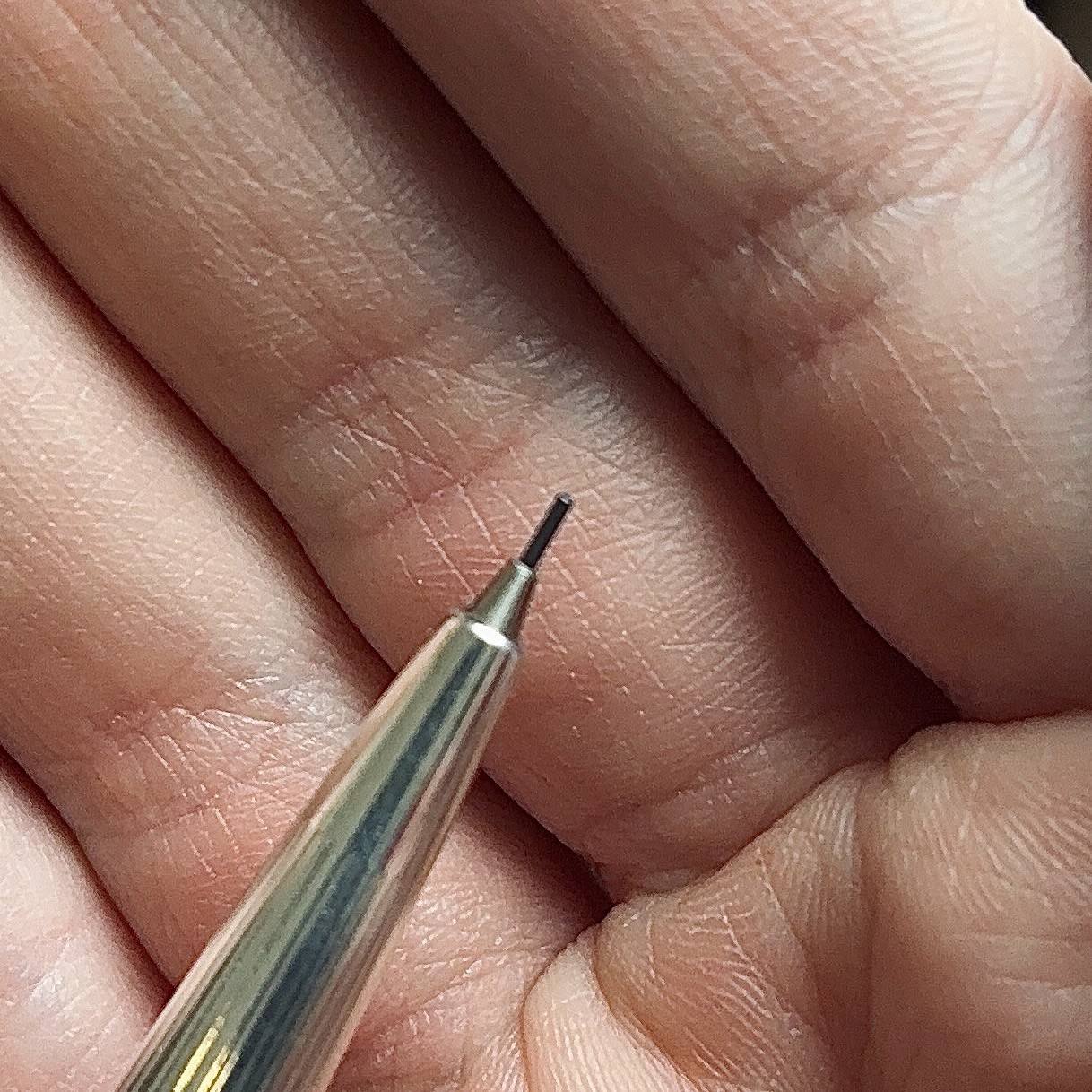 Diplomat Attache Silver Plated Cisele Mechanical Pencil 0.7 mm – Used