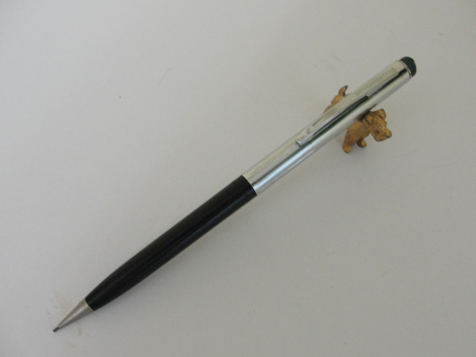SHEAFFER S Black Barrel Chrome Half Ridges Cap Mechanical Pencil