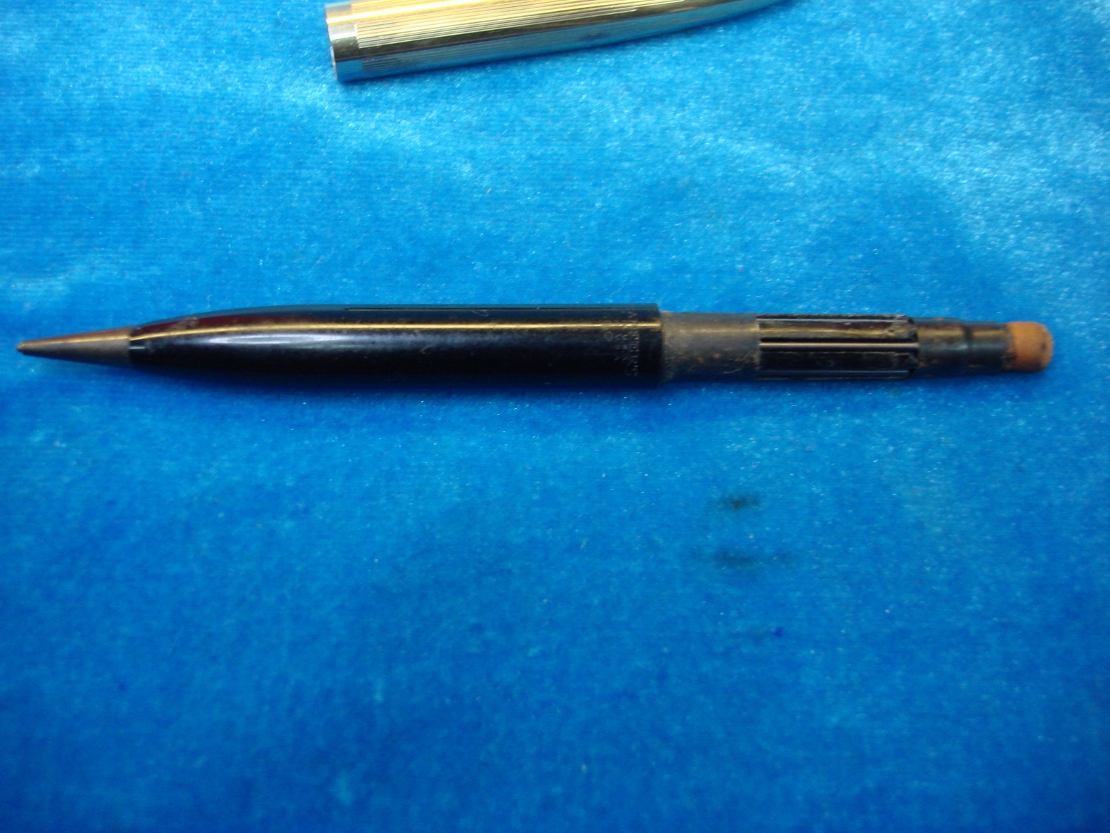 VINTAGE SHEAFFER #600 MECHANICAL PENCIL – 1/10 14K GOLD TOP – WORKS