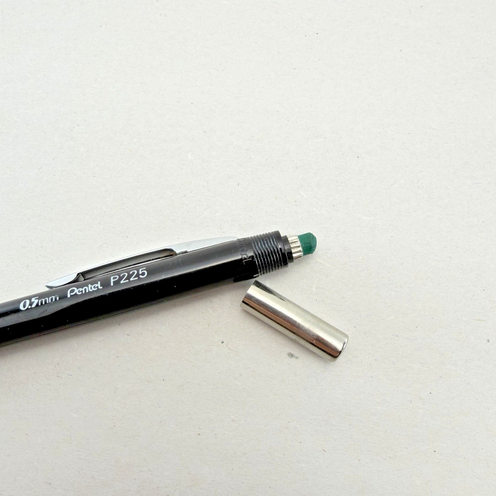 VTG Pentel P225 Mechanical Pencil 0.5mm Black Silver Trim Drafting 2 Tubes Lead