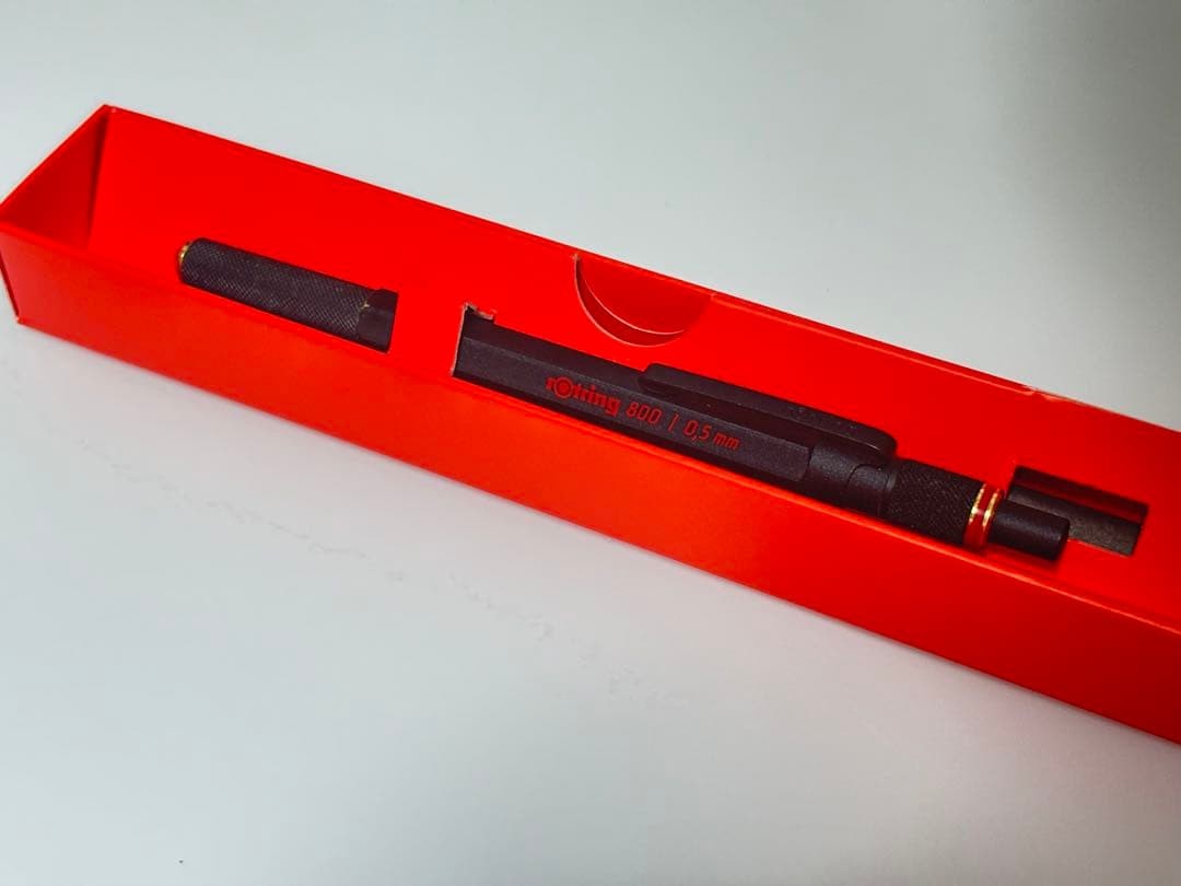 Beautiful item! rotring 800 0.5mm, rapid PRO 0,7mm