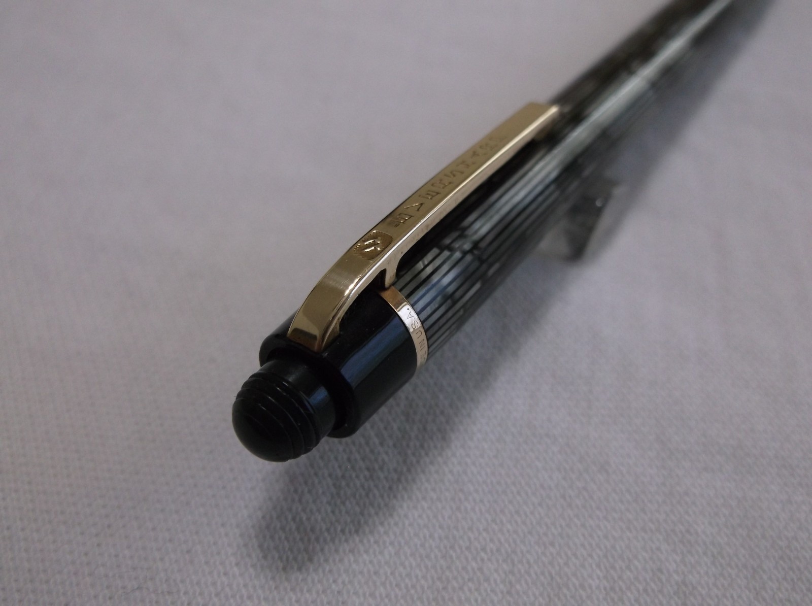 VINTAGE EVERSHARP SKYLINE GRAY STRIPE MOIRE MECHANCIAL PENCIL / 1.18 mm LEAD