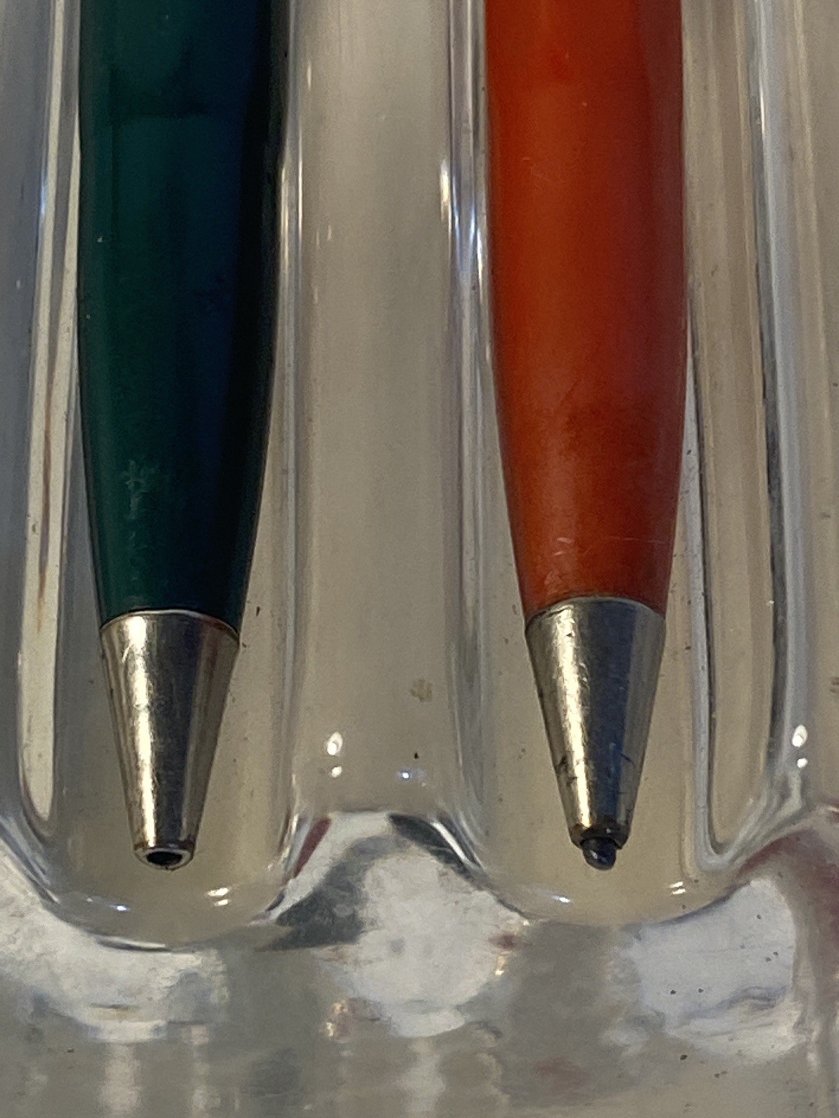 2 Vintage Scripto Mechanical Pencils Lot – No. 77 20¢ Red & Similar In Green