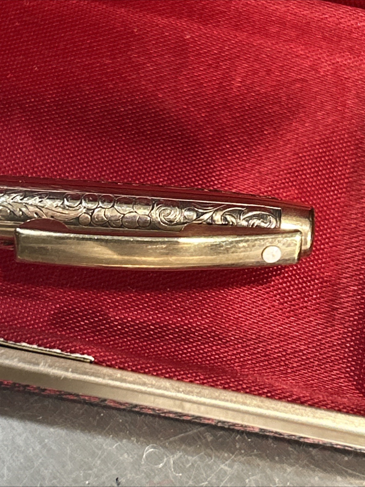 Vintage Sheaffer 12k Gold Filled Mechanical Pencil Zoom In! See Pics! Floral
