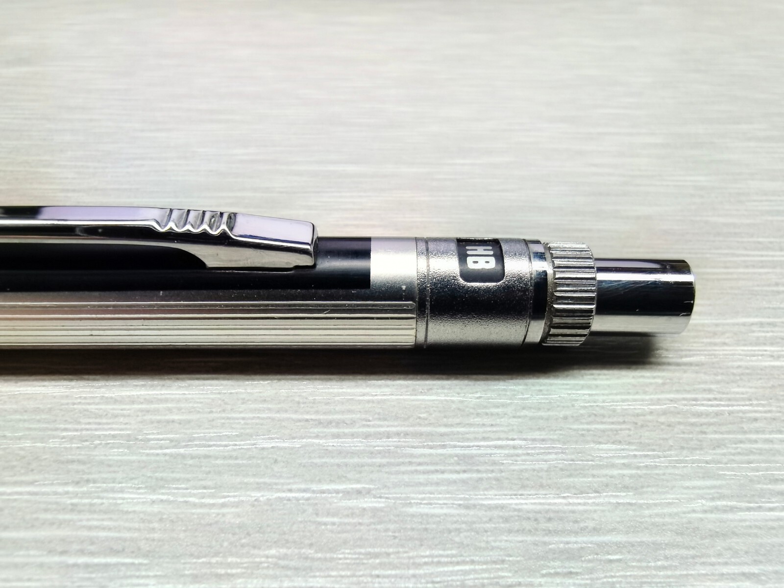 【RARE++】MITSUBISHI AUTOMATIC 0.MM DRAFTING MECHANICAL PENCIL DISCONTINUED