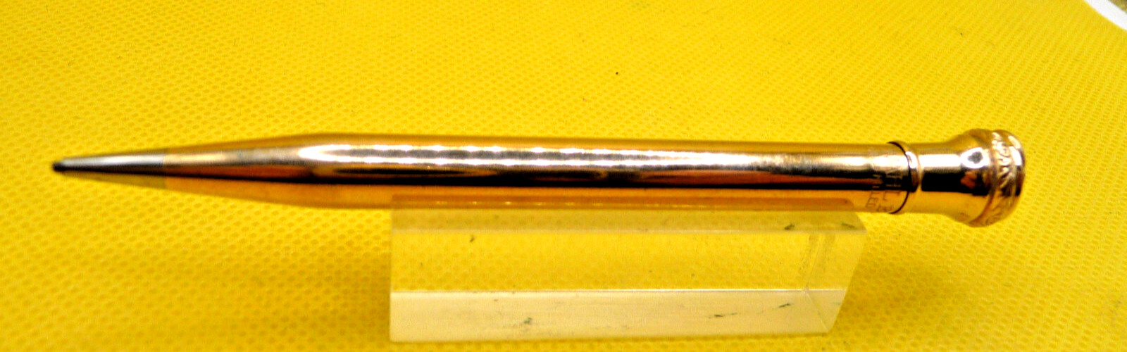 Wahl-Eversharp Vintage Gold Filled Pencil-l.lmm-working-Smooth pattern-ring top