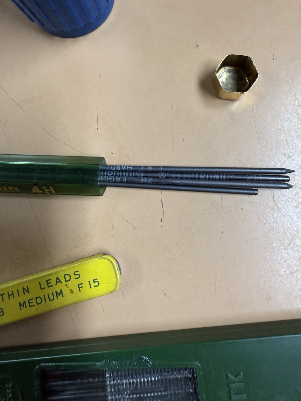 Lot Staedtler Mars Carbon Lead, 2mm, Blue Faber Castell 9065/P 9071 Sharpener