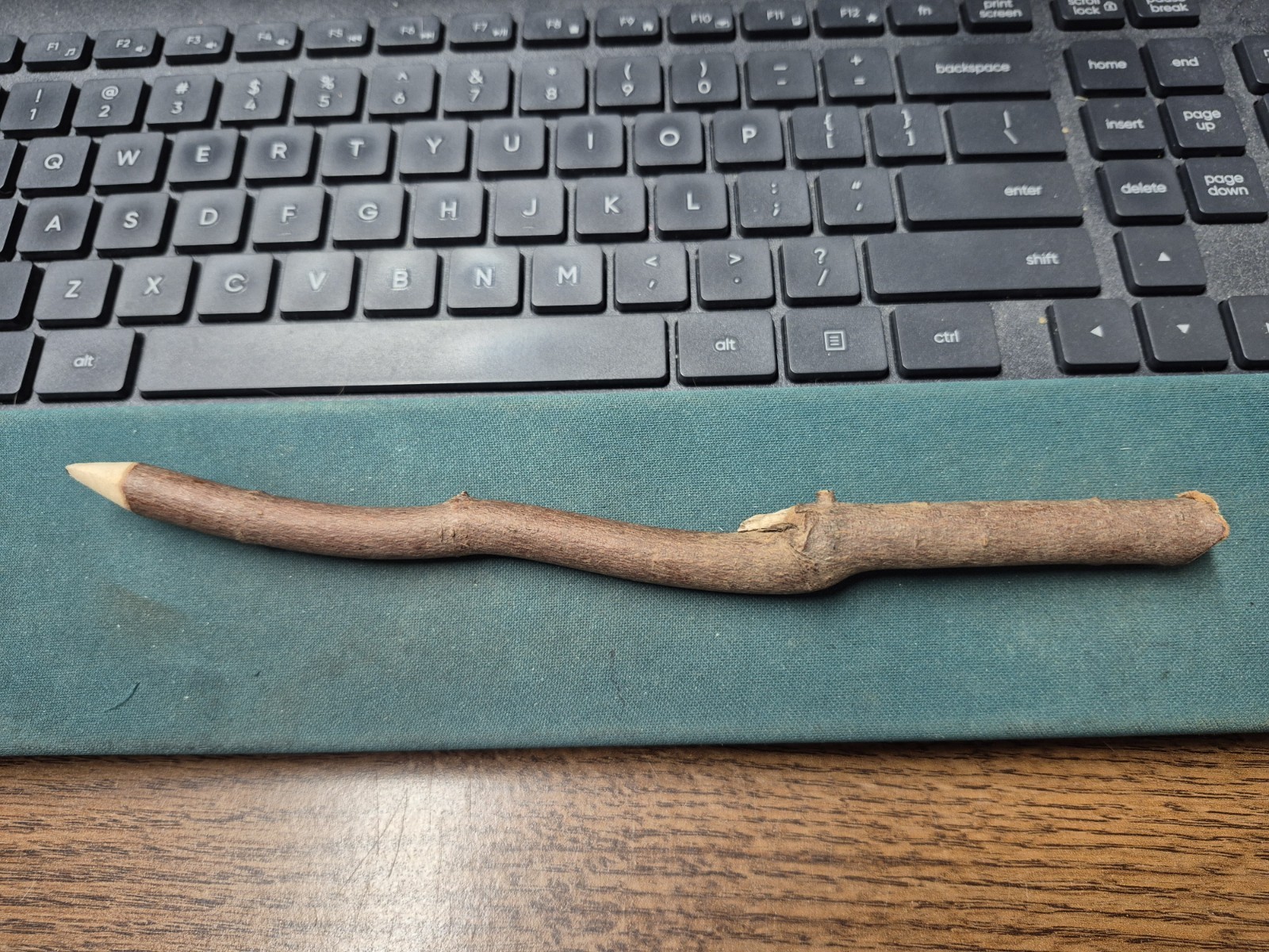 UNIQUE HANDMADE CRAFTED ORIGINAL LEAD PENCIL MADE FROM STICK ESTATE FIND ??