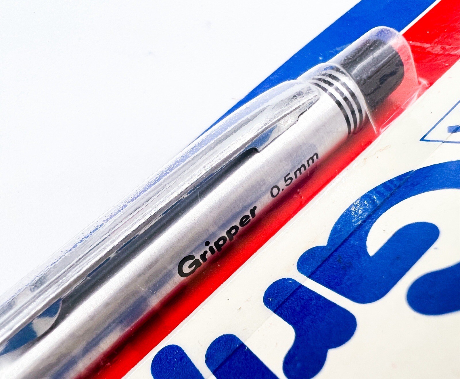 NOS Ohto gripper 2pcs Mechanical Pencil 0.5mm Black Blue Cap Wrap In The Box