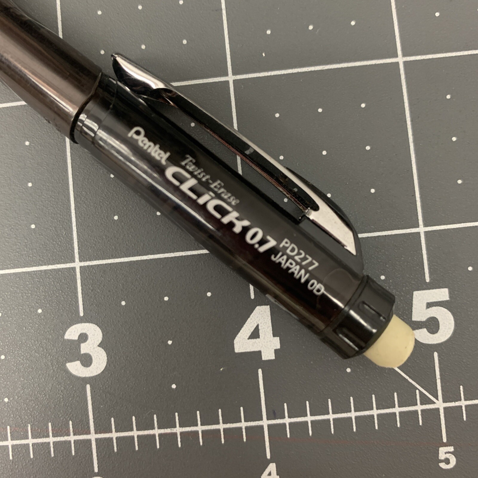 Vintage Pentel Twist-Erase PD277 Mechanical Pencil 0.7 mm Black