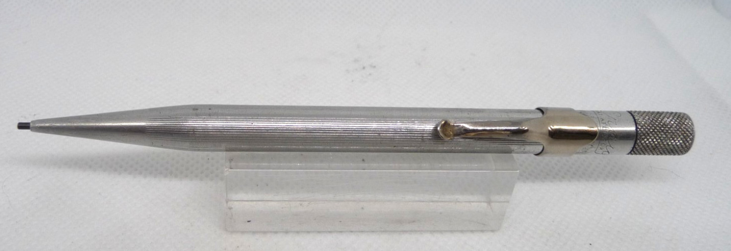 Craig Vintage Aluminum Pencil–working-straight line design