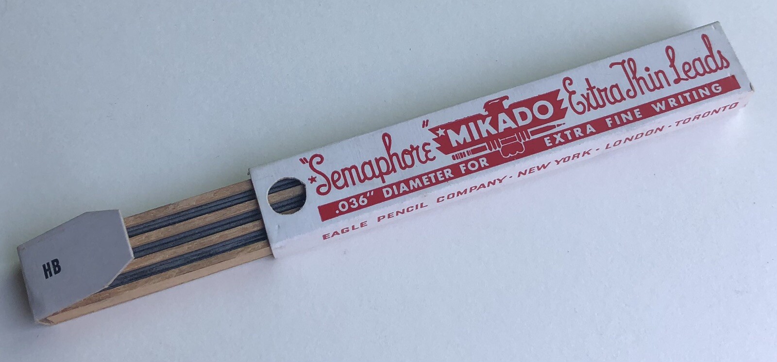 Vintage EAGLE MIKADO Mechanical Pencil Lead .9mm HB Black 4″ NOS 12pk USA