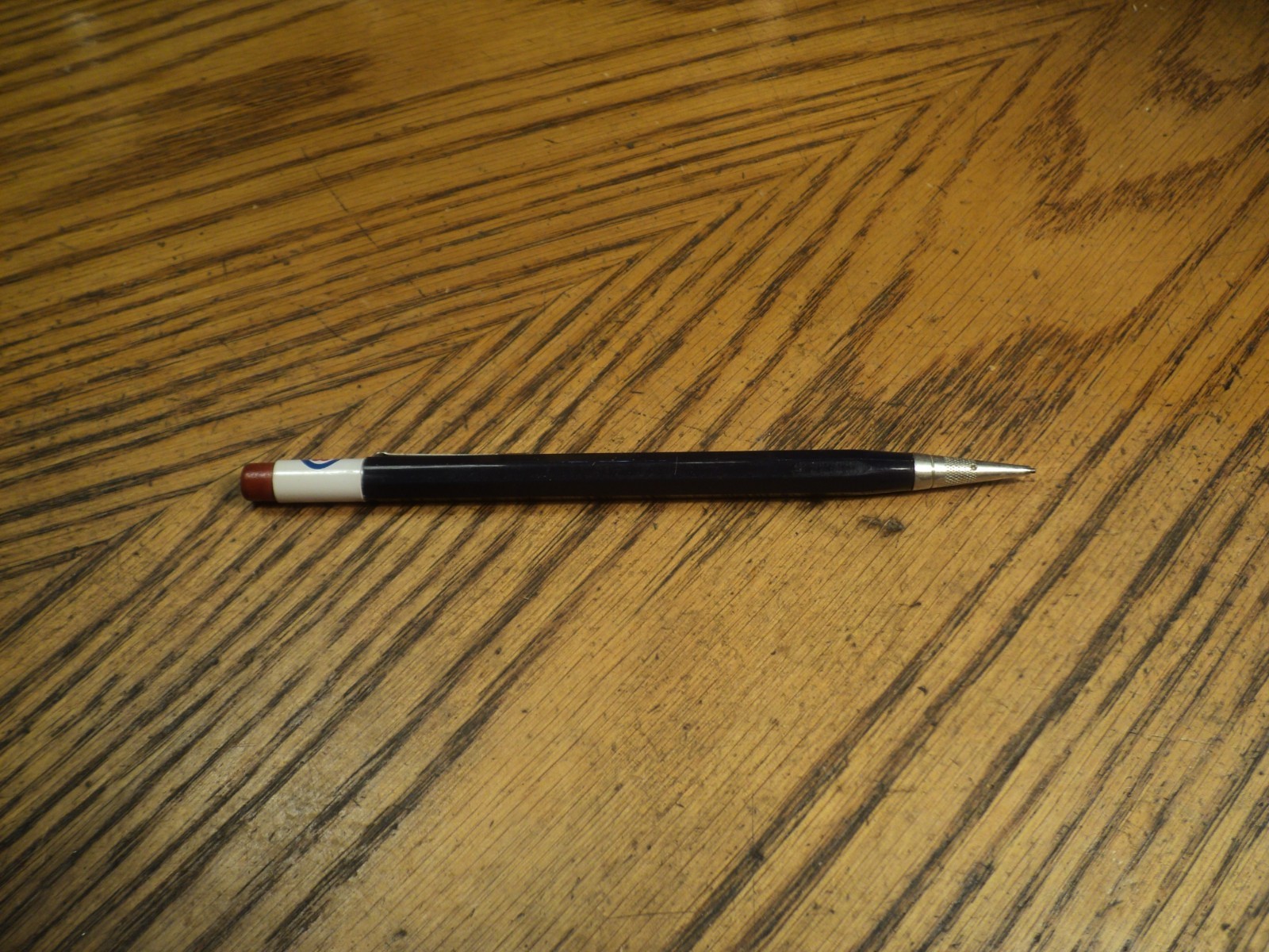 Vintage Durolite Mechanical Pencil Esso Research & Engineering 5-1/2″ Long P