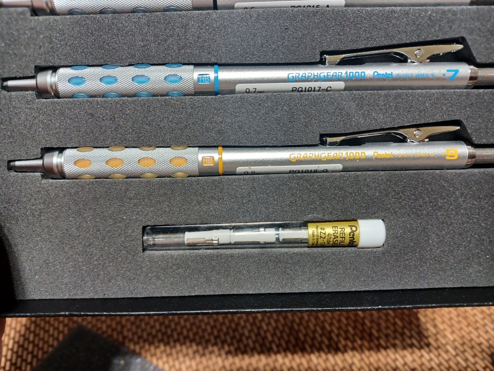 Pentel GraphGear 1000 Mechanical Drafting Pencil Gift Set w/ Lead Eraser Refills