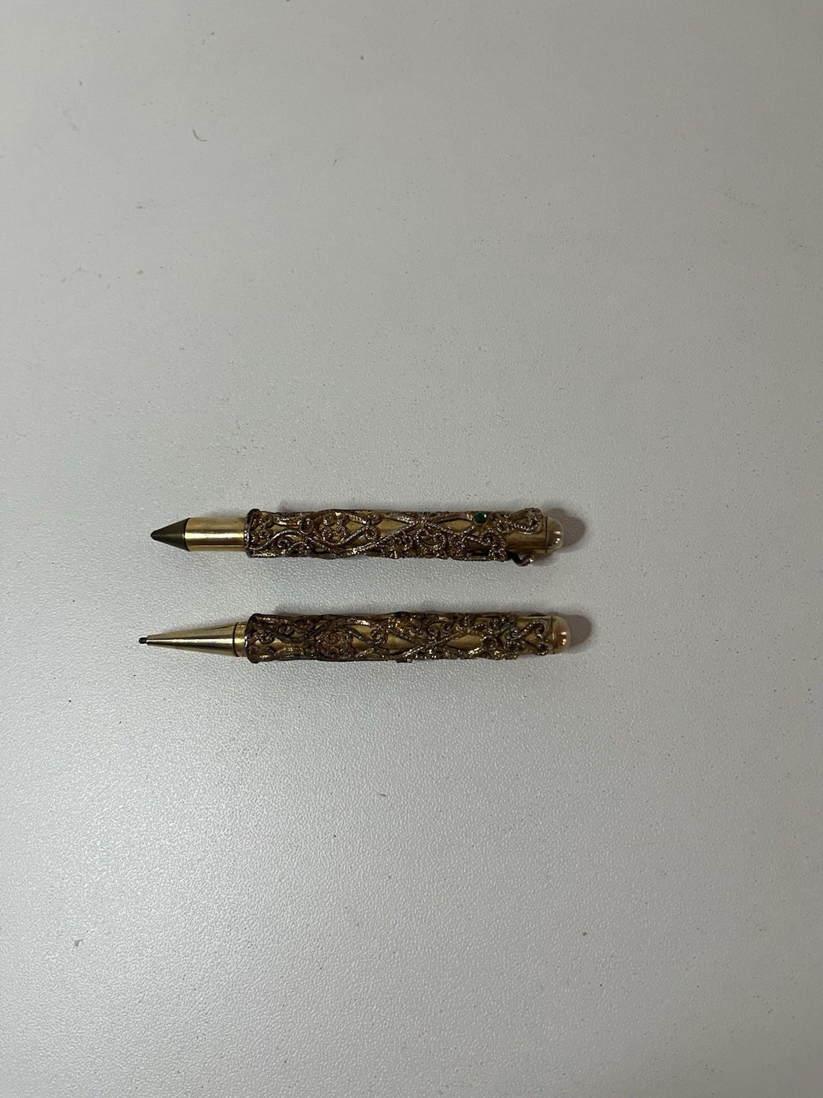 Vintage Brass Mechanical Pencils Set Twist Click 0.9mm Retractable Tip Lot of 2