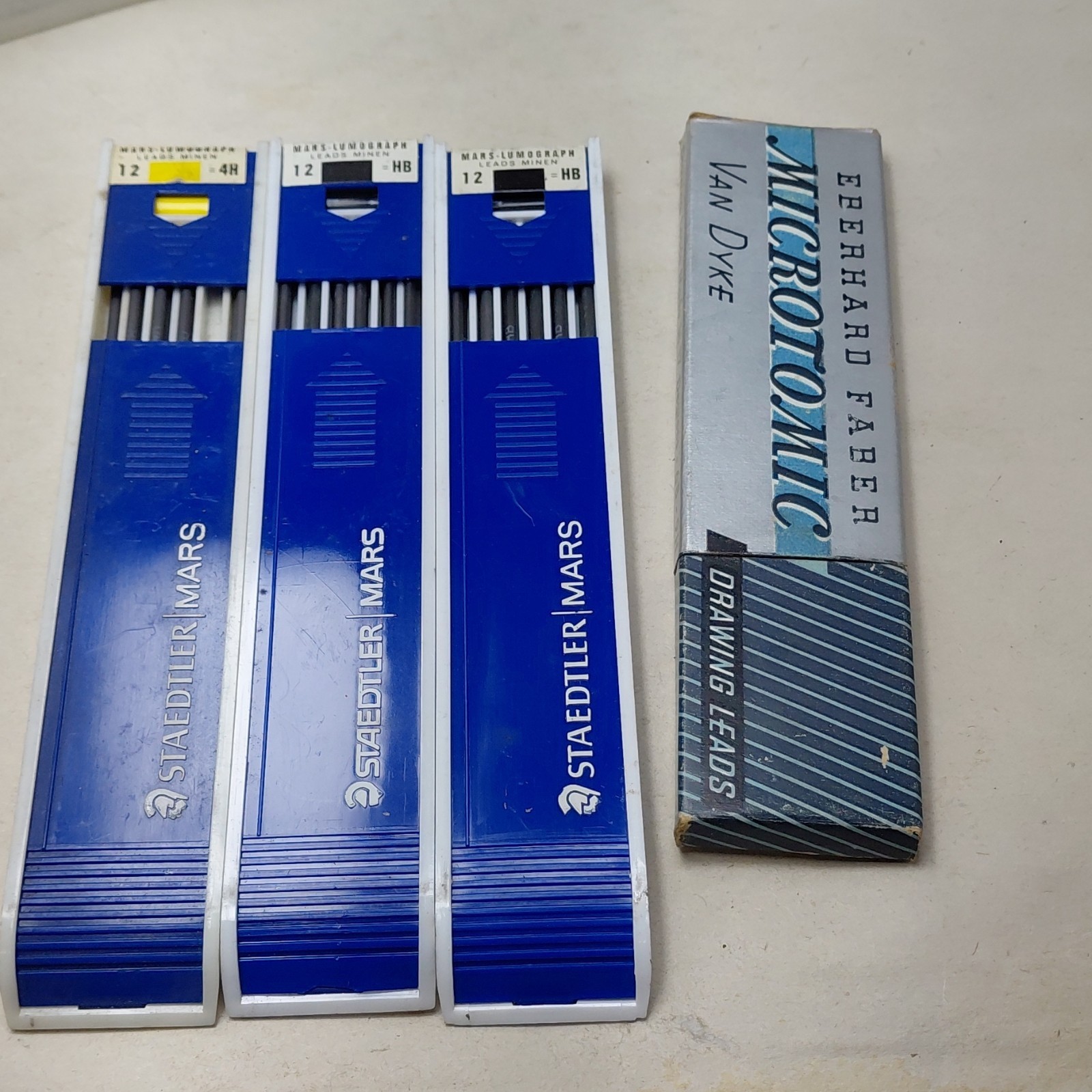 Staedler Mars Lumochrom And Drafting Lead Lot Eberhard Faber Microtomic Leads