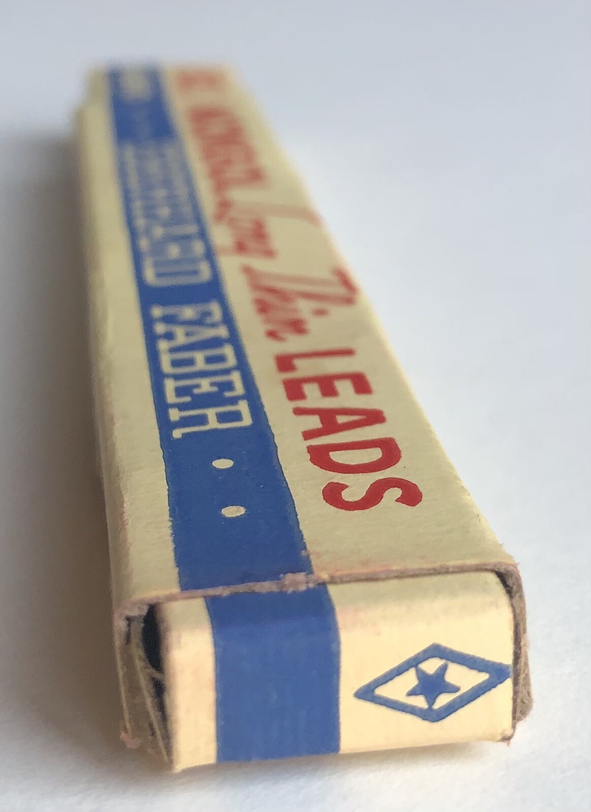 Vintage EBERHARD FABER Mongol RED Mechanical Pencil Lead 1.18mm 4″ NOS 6pk USA