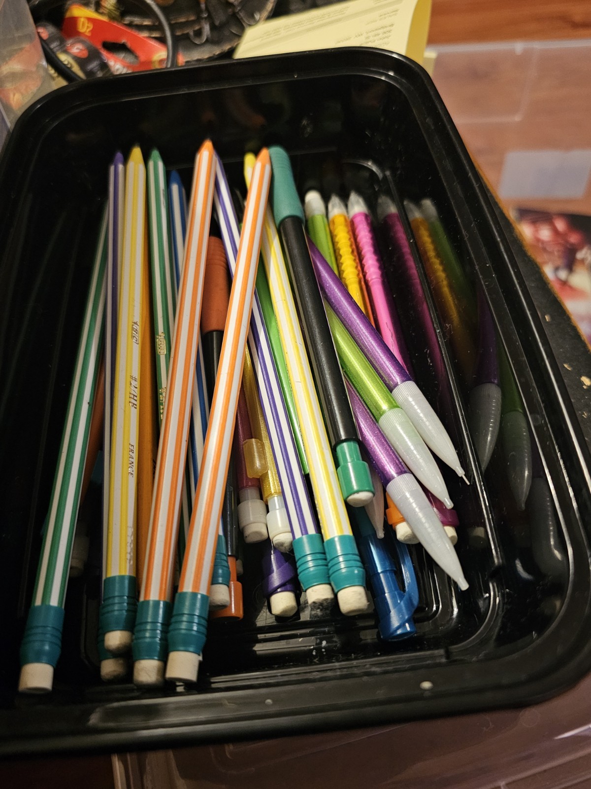 Lot of 34 Vintage Mechanical & regular Pencils Pen Gear Bic PaperMate Soft Scrip