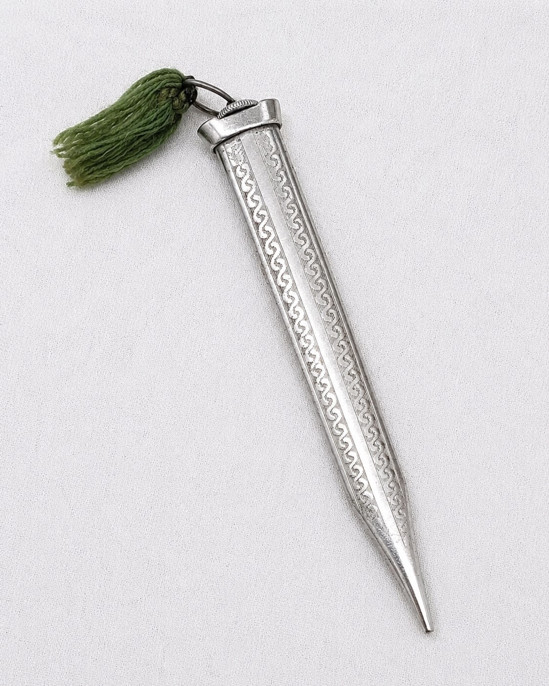 Vintage Alamenagere Engraved Mechanical Pencil 1.1mm France Green Tassel