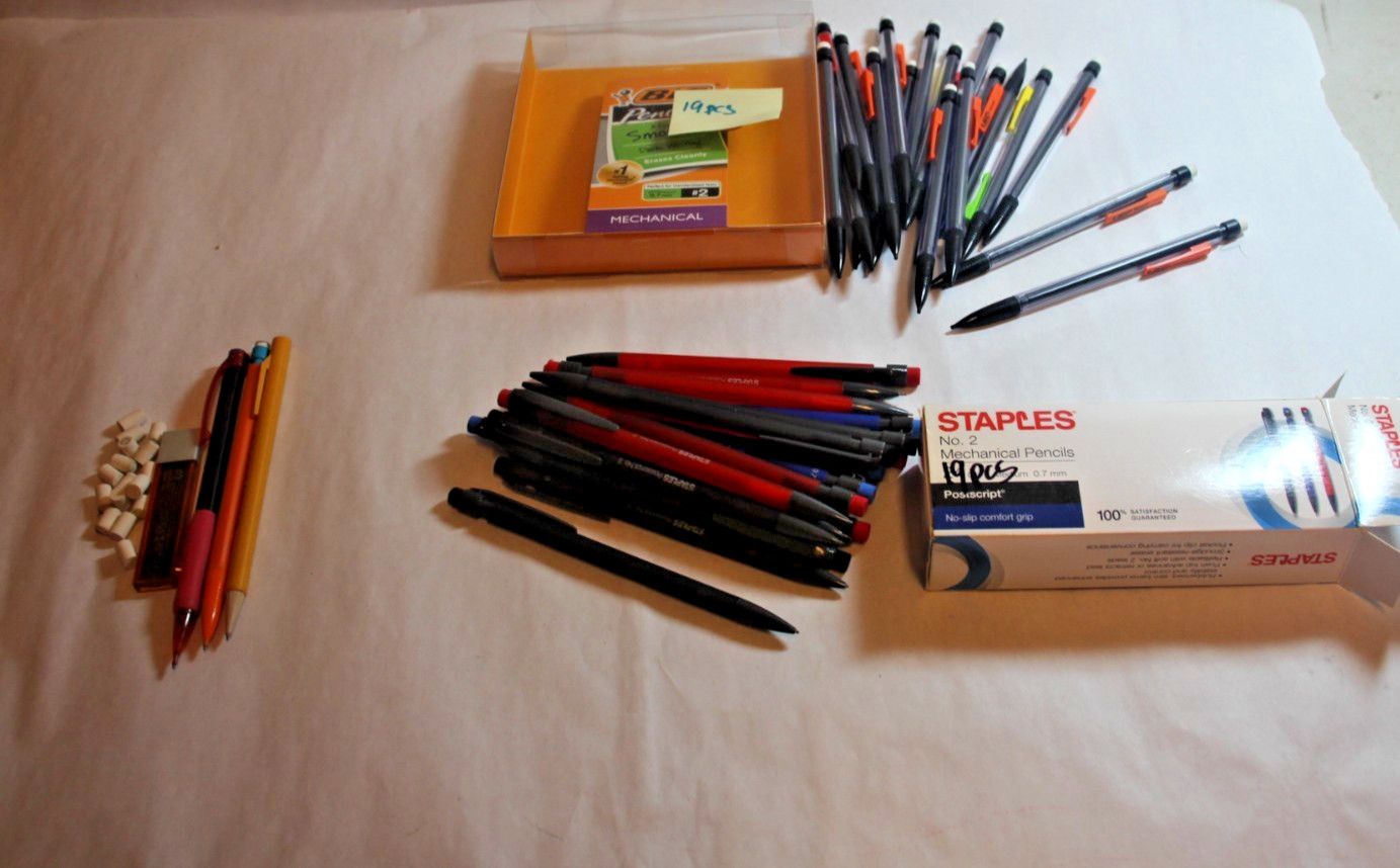 Mechanical Pencils Mixed Lot Of 19 Bic & 19 staples brand 0.7mm + some extras