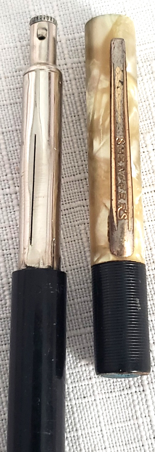 1930s Sheaffer Balance Mechanical Pencil Black & Pearl Celluloid, Separated View