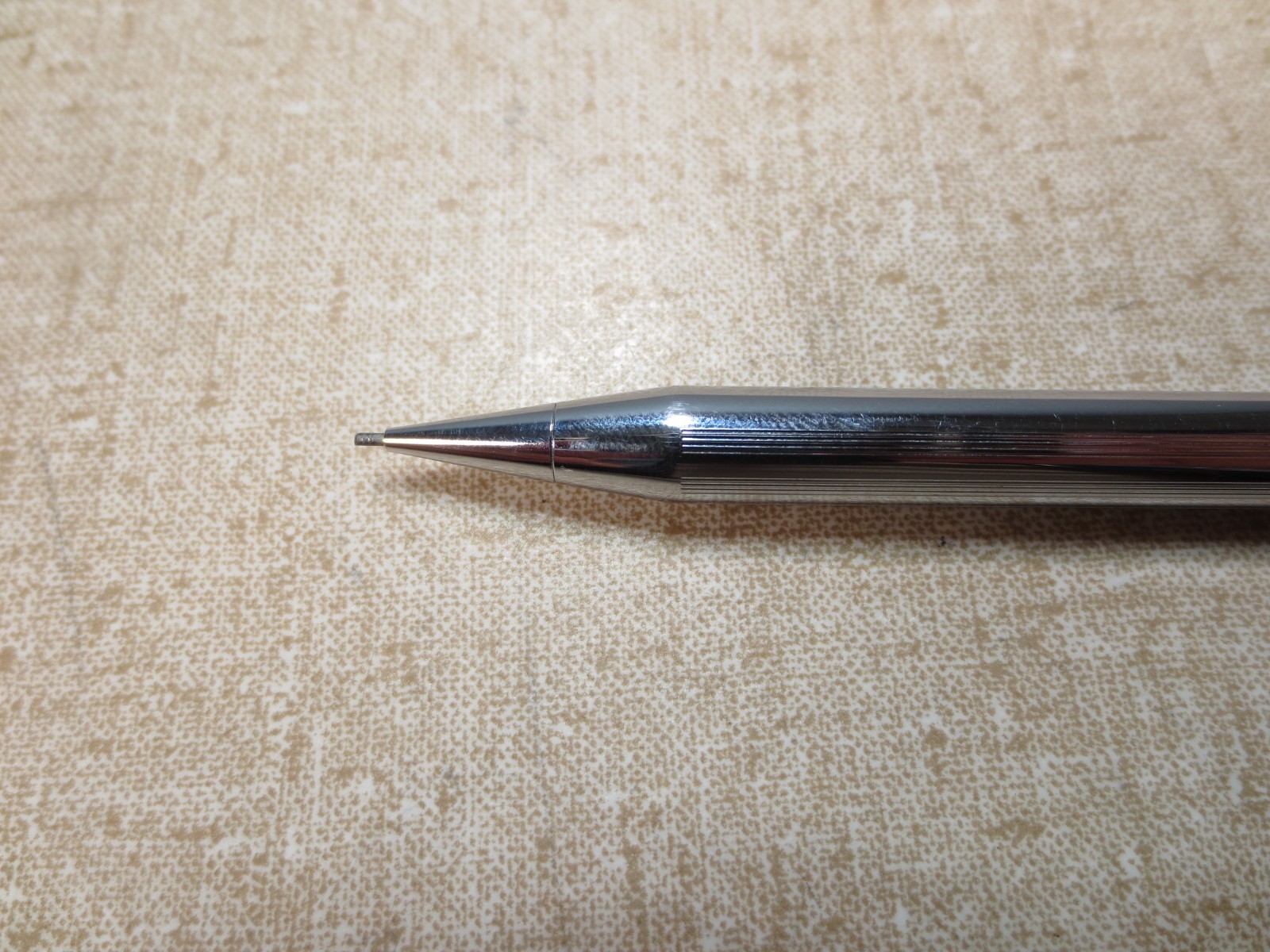 Sheaffer Targa Brushed Stainless Steel 0.7mm Pencil Metal White Dot Lined