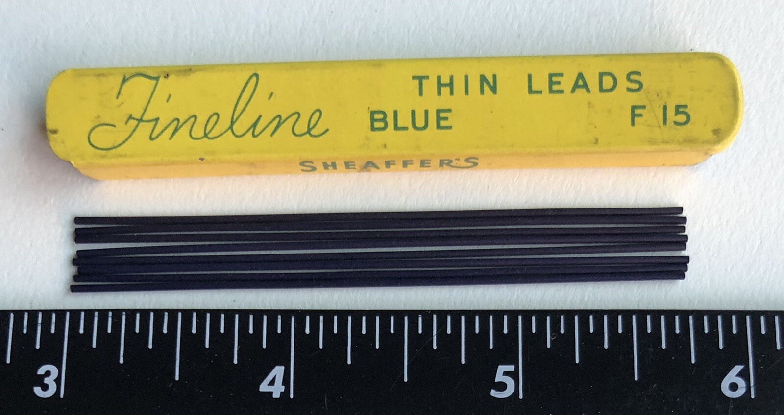 Vintage SHEAFFER Fineline Blue .9mm Mechanical Pencil Lead 8pk NOS Metal Tin USA