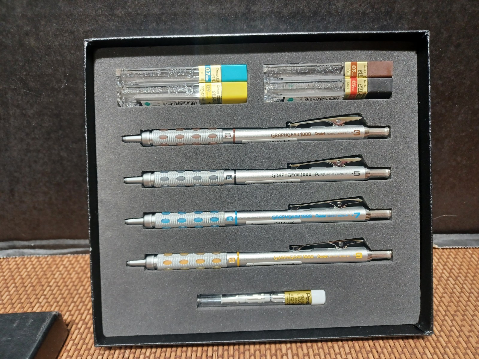 Pentel GraphGear 1000 Mechanical Drafting Pencil Gift Set w/ Lead Eraser Refills