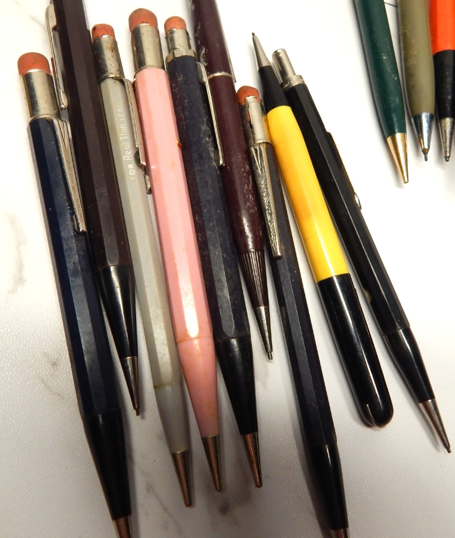 VTG Mixed Lot of 34 Autoscript and Scripto Mechanical Pencils