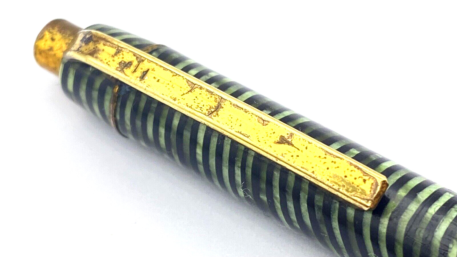 VINTAGE HAWAIIAN PENCIL IN GREEN SWIRL EVERSHARP SKYLINE STYLE MADE IN JAPAN
