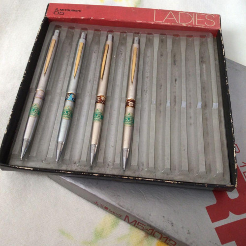 Mitsubishi Mechanical Pencil 0.5 Ladies M5-1013 Floral Pattern [EXC] From JAPAN◎
