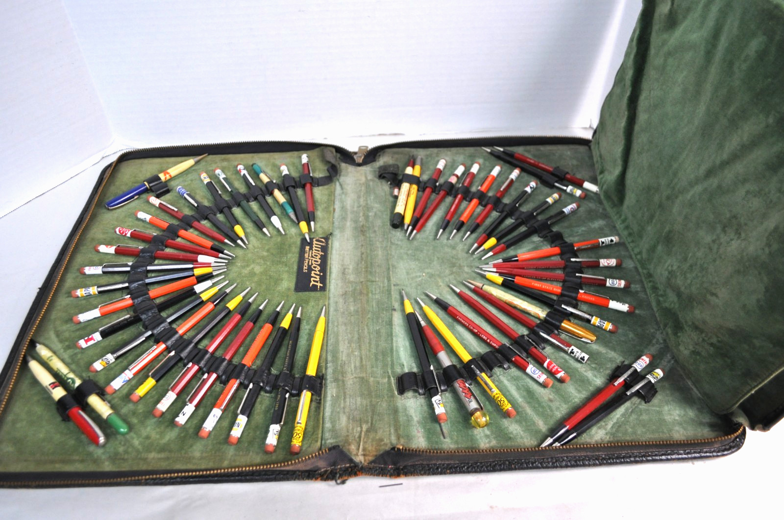 Lot of 75+ Autopoint Mechanical Pencils Gulf Mobil Napa Farm Salesman Sample