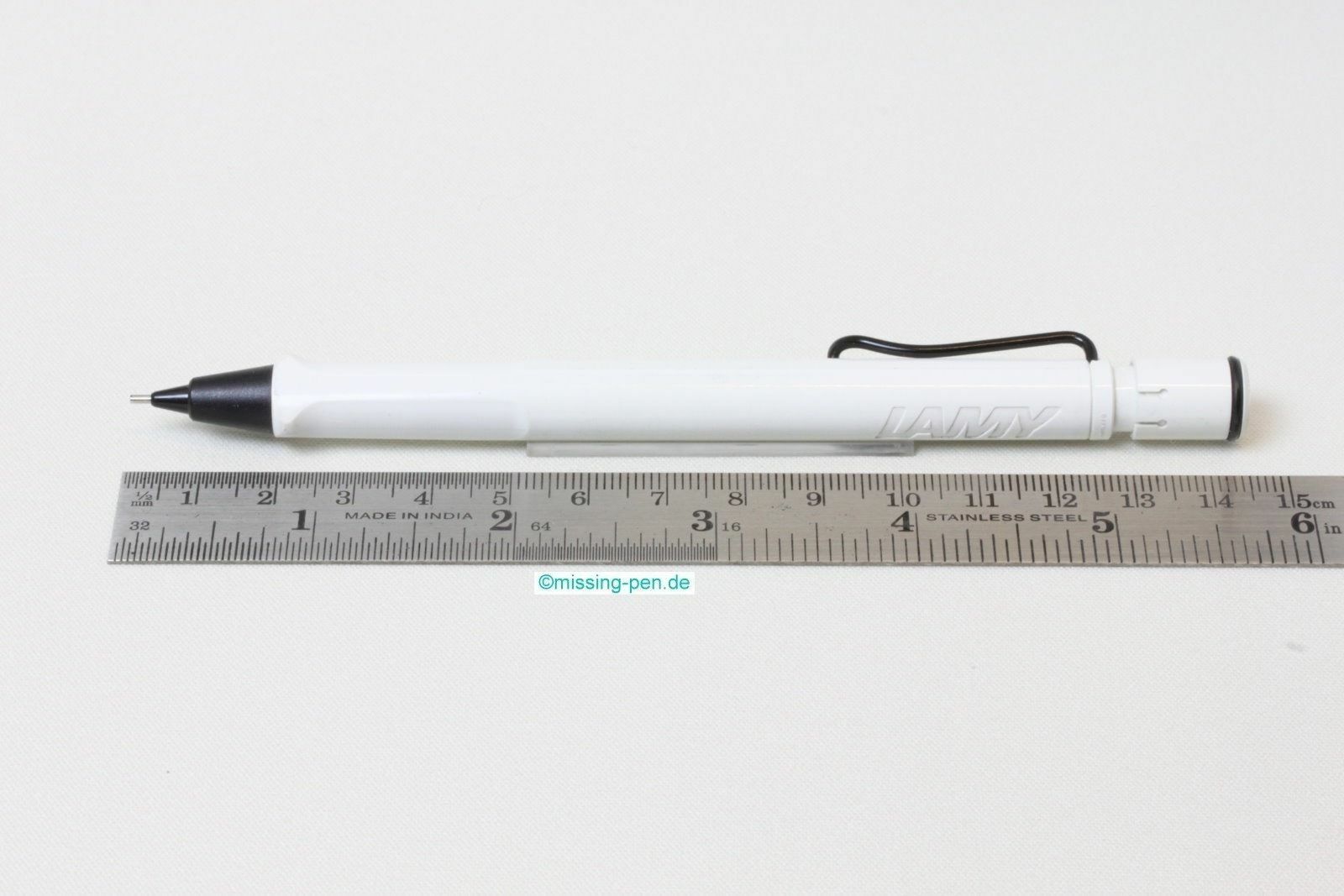 Lamy Safari Mechanical Pencil (0.5 mm) Alpine White / Weiß black clip (Germany)