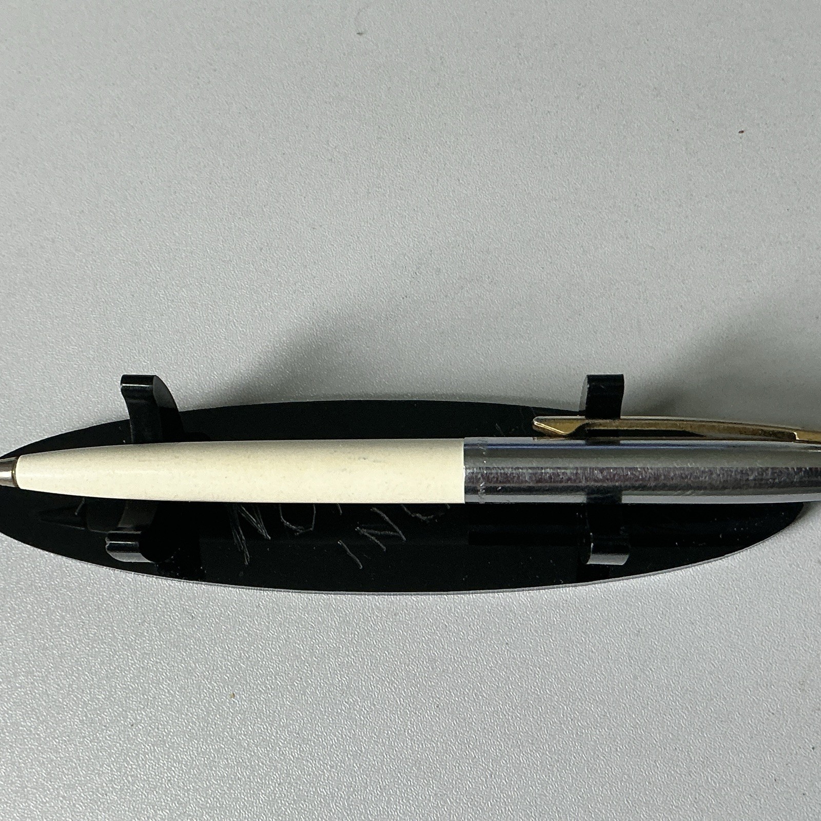 VTG Eversharp-Parker 1960’s Big E Mechanical Pencil White w/Chrome Trim – Y45
