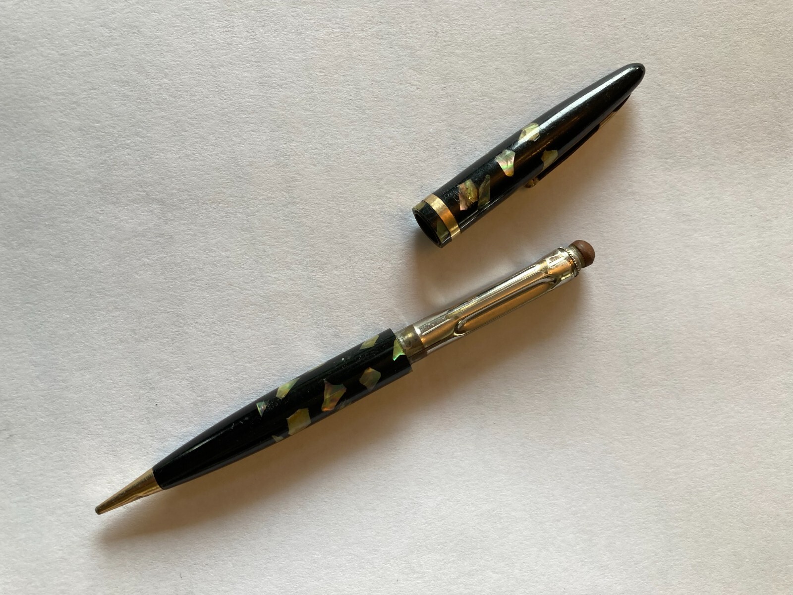 Lady s Black & Pearl Balance Pencil