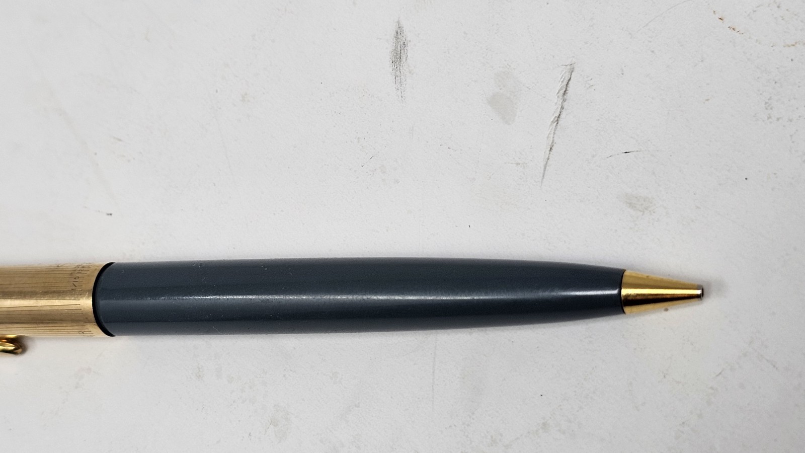 “PARKER * 1/10 12K GOLD FILLED…” Grey/Gold Trim Cap-Act. Working Mech Pencil