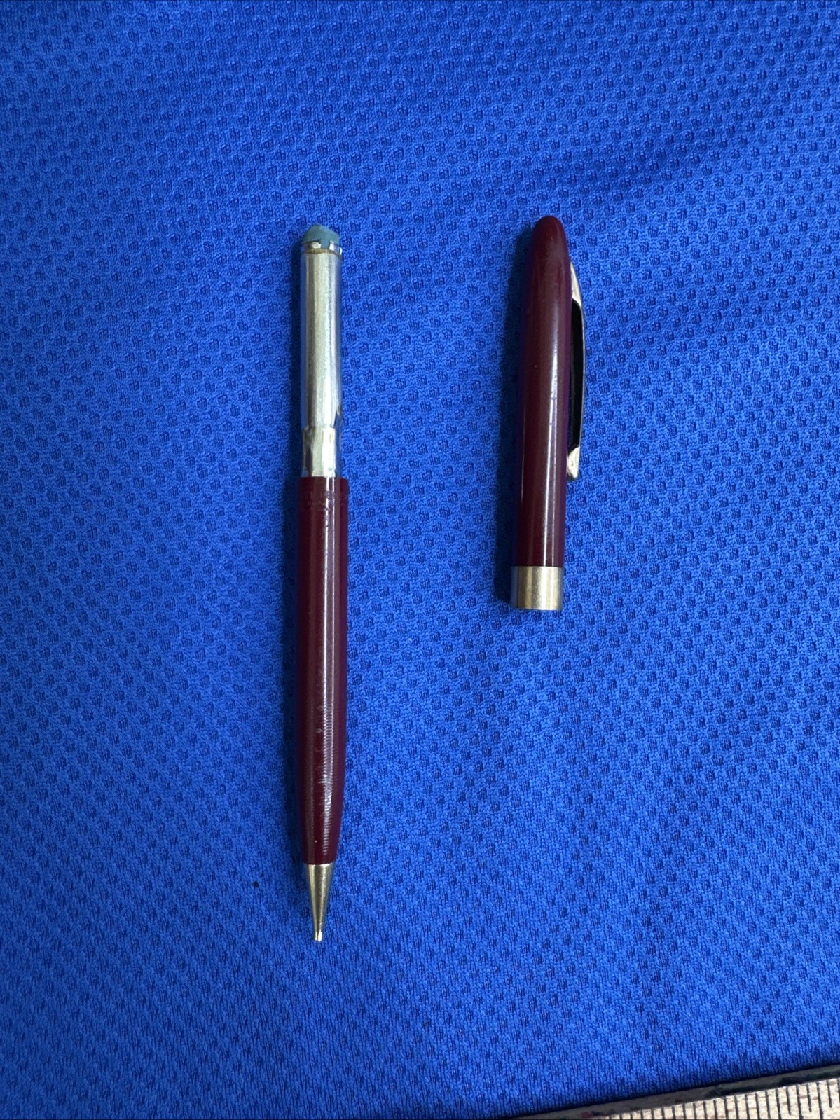 Sheaffer Pencil Burgundy Maroon Gold- Read description