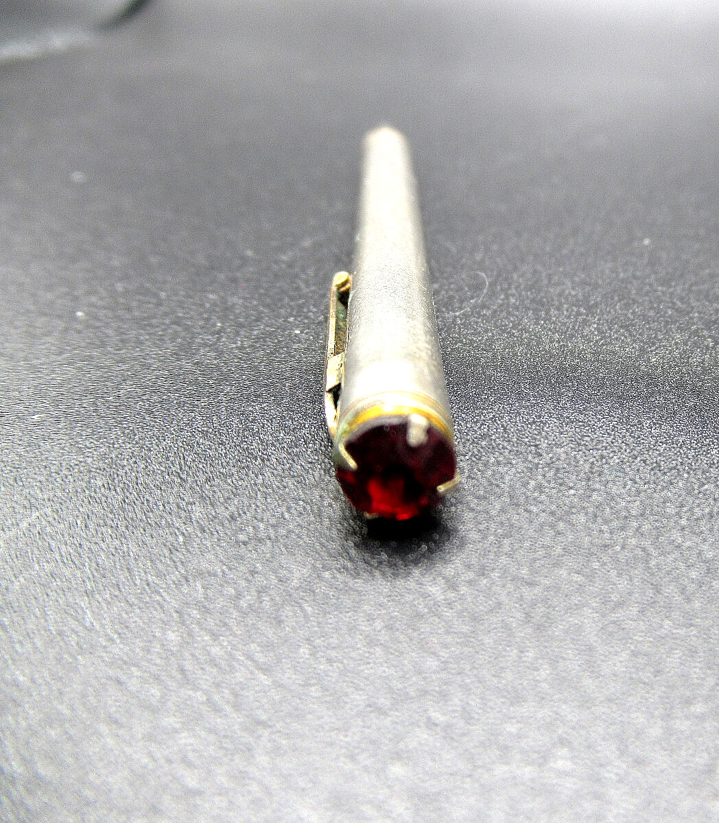 3 3/4″ Mascot Twist Mechanical Pencil w Red Jeweled Tip – Goldtone Color is worn